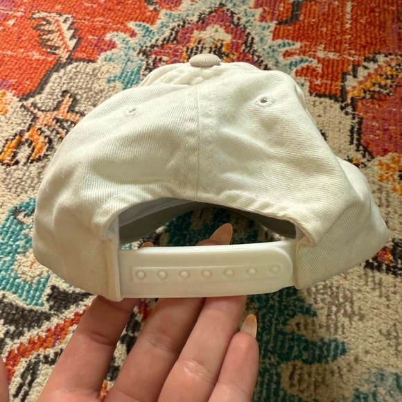 Vintage 1994 Budweiser White and Tan Embroidered Cap 🍻 - Picture 2 of 8